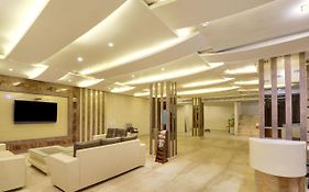 Hotel York Legacy -3 Minutes Walk From New Delhi Railway Station 'The 5 Star Ambience' Newly Built
