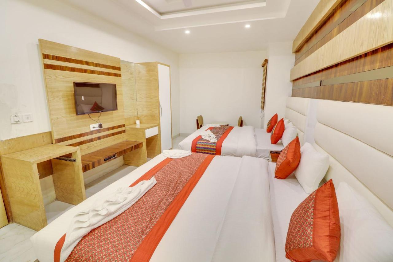 Hotel York Legacy -3 Minutes Walk From New Delhi Railway Station 'The 5 Star Ambience' Newly Built מראה חיצוני תמונה